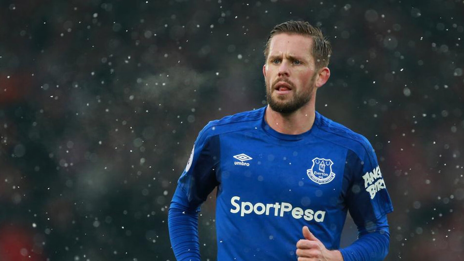 阿尔卡拉斯赛后谦逊发言登热搜，罗马险胜广厦男篮引发热议